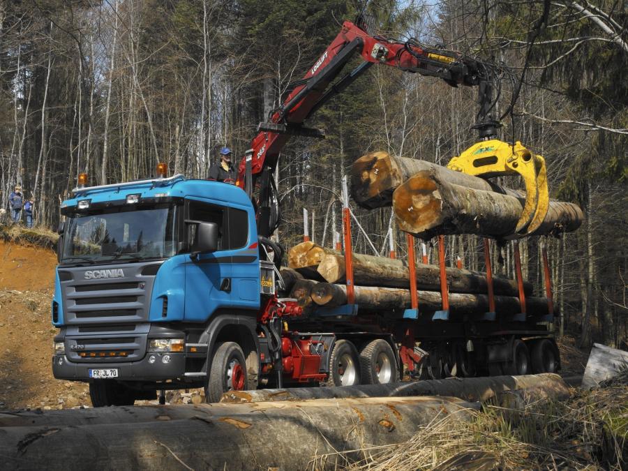  Scania R470 6x6 Timber Truck 2004 года  (фото 1 из 4)